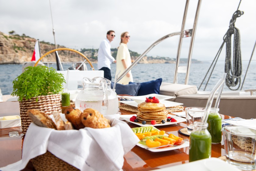 CNB Bordeaux 95 - Boatscribe.com