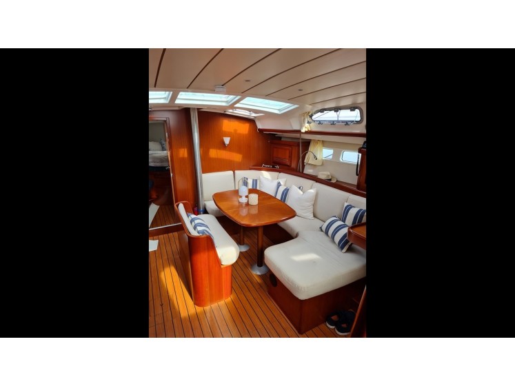 Oceanis 423 - Boatscribe.com