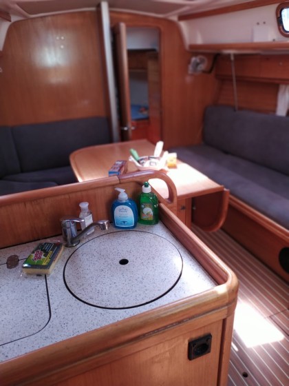 Bavaria 33 Cruiser - Boatscribe.com