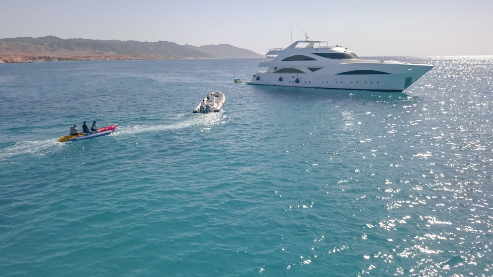 Luxury Motor Yacht - Boatscribe.com