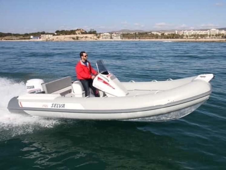 Motorboat - Boatscribe.com