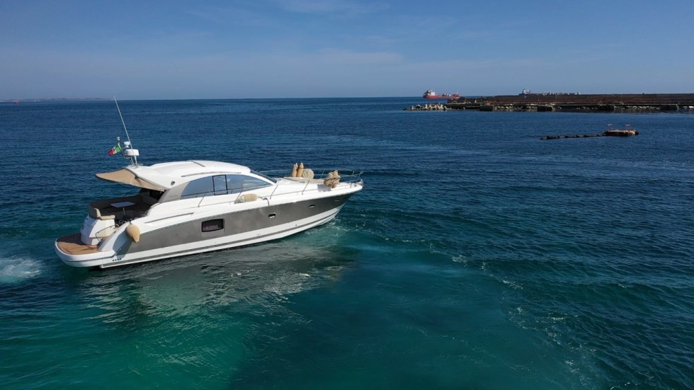 Prestige 440 - Boatscribe.com