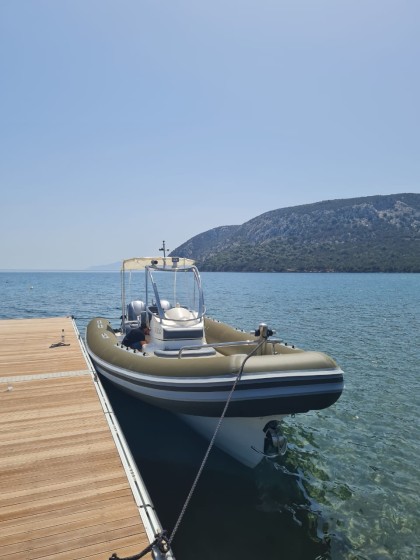 Motorboat - Boatscribe.com