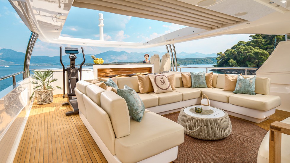 Princess V40 - Boatscribe.com