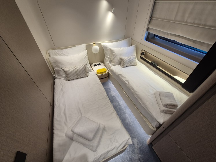 Azimut Grande 26 - Boatscribe.com