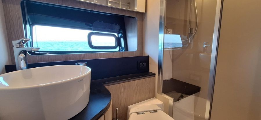 Azimut Atlantis 45 - Boatscribe.com