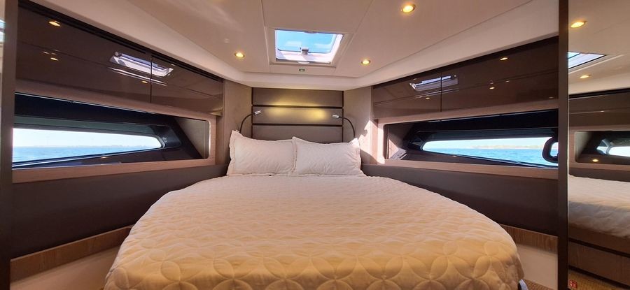 Azimut Atlantis 45 - Boatscribe.com