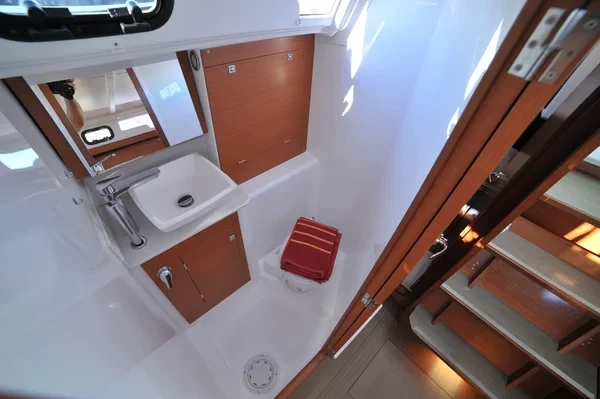 Dufour 360 GL - Boatscribe.com