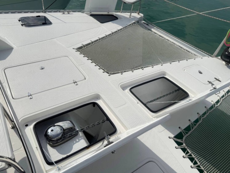 Island Spirit 410 - Boatscribe.com