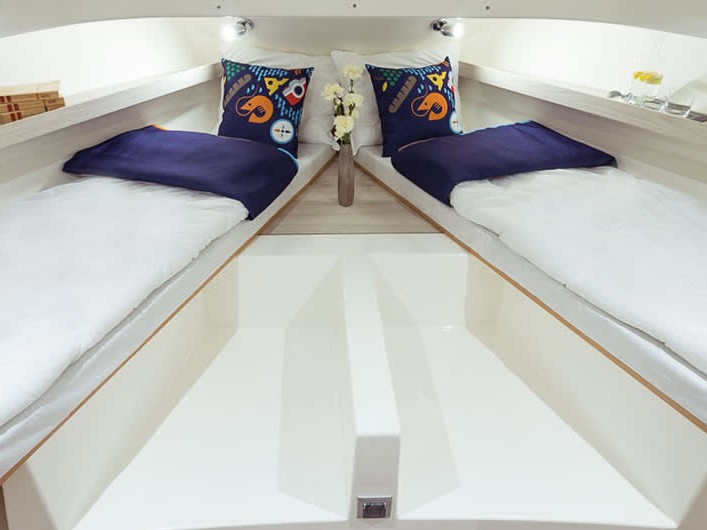 Le Boat Horizon 1 - Boatscribe.com