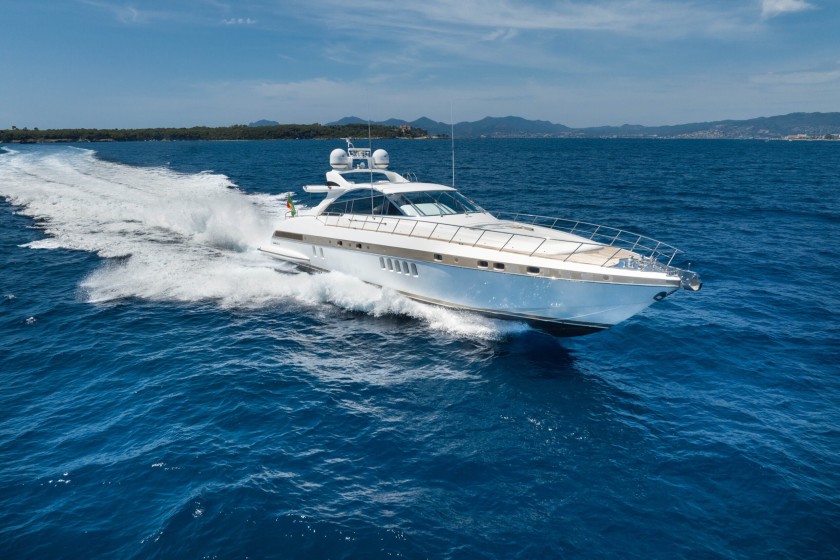 Mangusta 80 - Boatscribe.com
