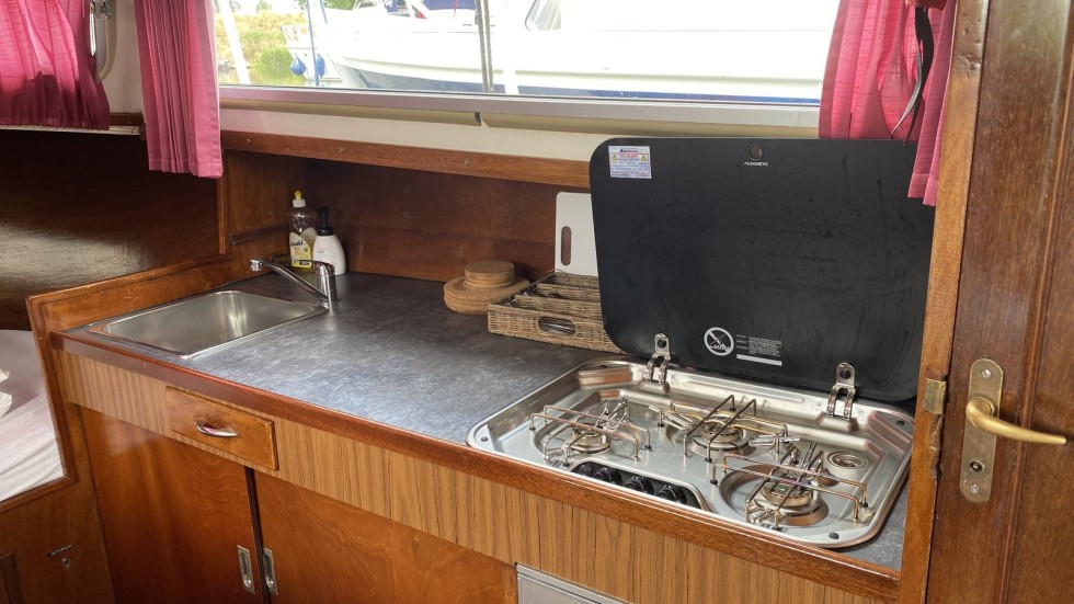 Courtevenne 830 - Boatscribe.com