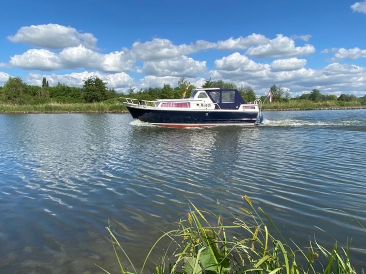 Courtevenne 830 - Boatscribe.com