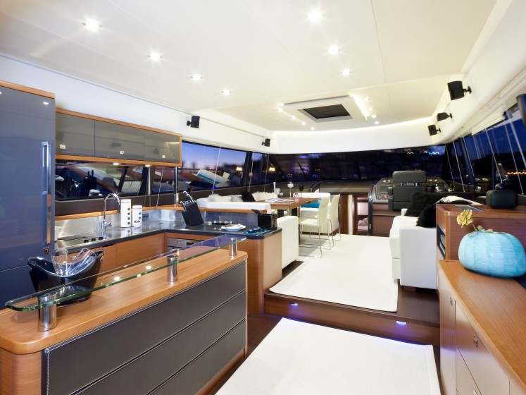 Prestige 620 - Boatscribe.com