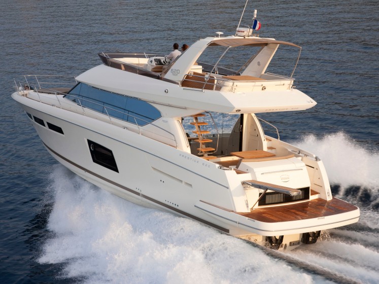 Prestige 620 - Boatscribe.com