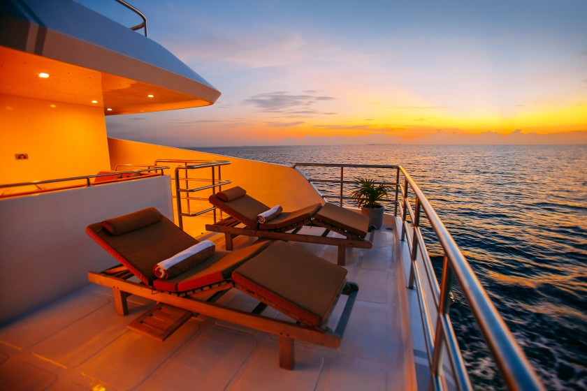 Luxury Motor Yacht - Boatscribe.com