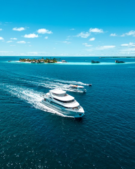 Luxury Motor Yacht - Boatscribe.com