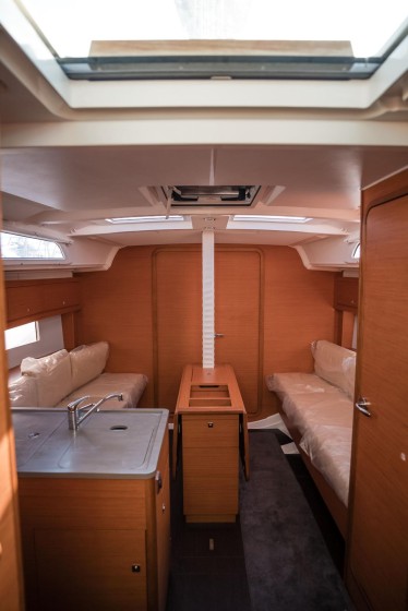 Dufour 37 - Boatscribe.com