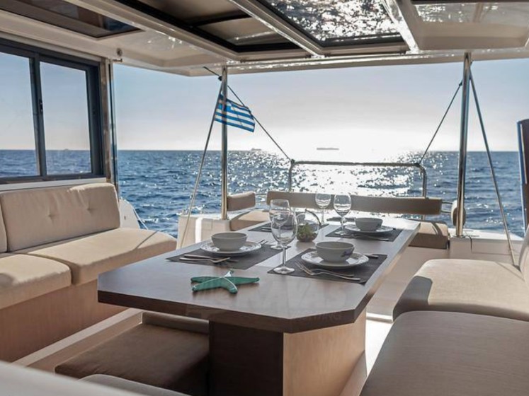 Bali 4.2 - Boatscribe.com