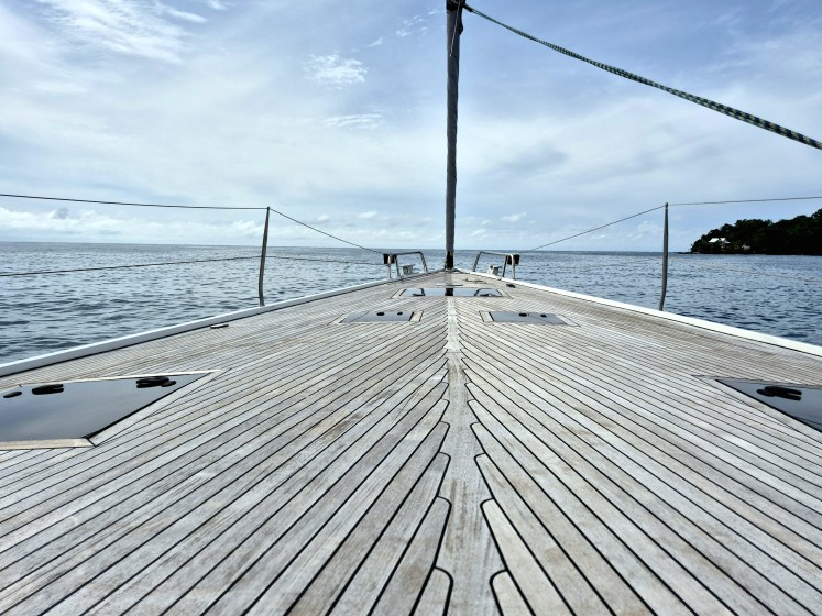 Hanse 630e - Boatscribe.com