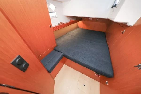 Bavaria 46 Cruiser - Boatscribe.com