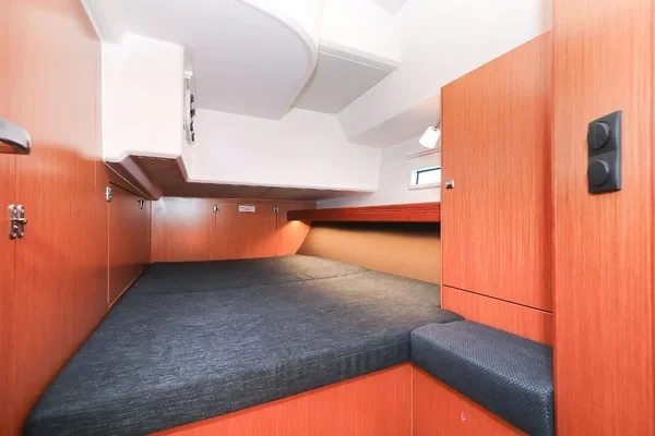 Bavaria 46 Cruiser - Boatscribe.com