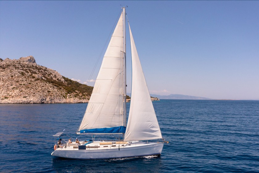 Cyclades 50.5 - Boatscribe.com