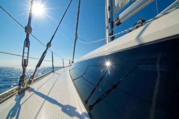 Bavaria 46 Cruiser - Boatscribe.com
