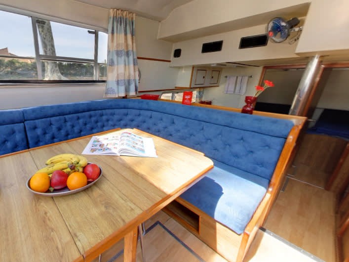 Le Boat Classique - Boatscribe.com