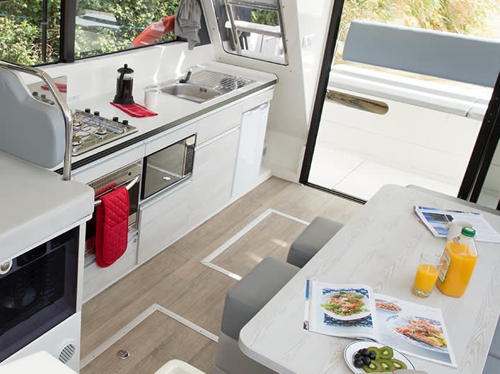 Le Boat Horizon 3 - Boatscribe.com