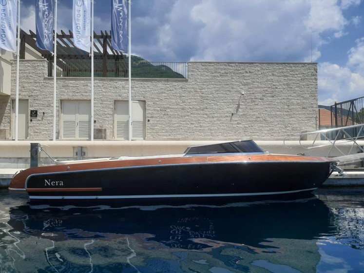 Motorboat - Boatscribe.com