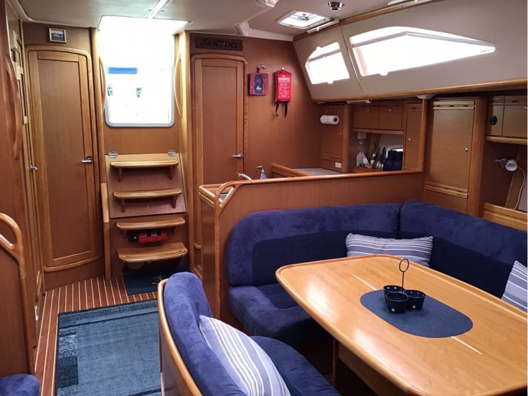 Bavaria 44 Vision - Boatscribe.com