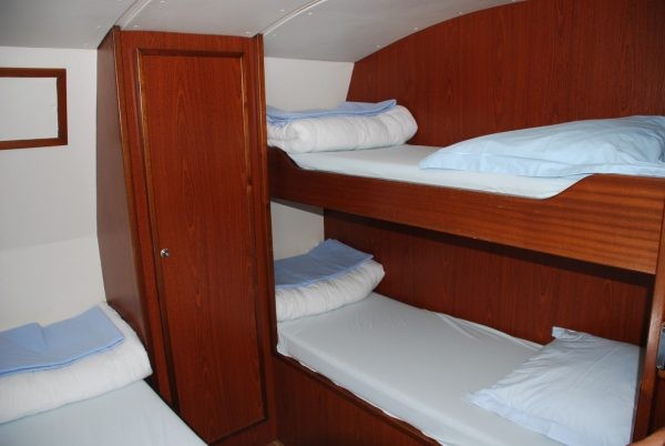 Tarpon 42 - Boatscribe.com