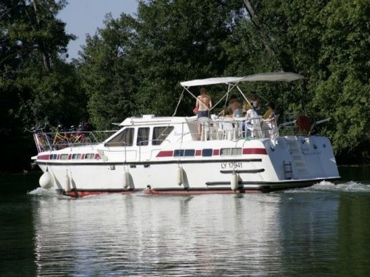 Tarpon 42 - Boatscribe.com