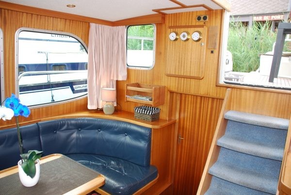 Linssen Dutch Sturdy 320 - Boatscribe.com