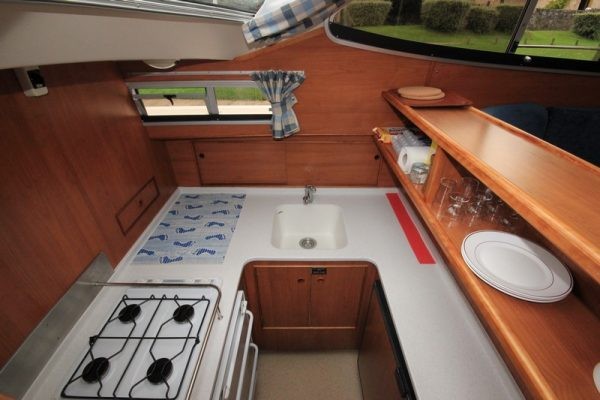 Haines Rive 34 - Boatscribe.com