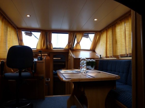 Gruno 38 Classic - Boatscribe.com