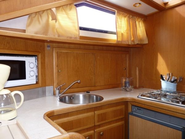 Gruno 38 Classic - Boatscribe.com