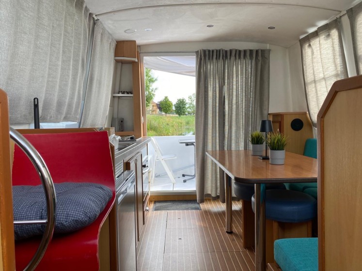 Triton 1050 - Boatscribe.com