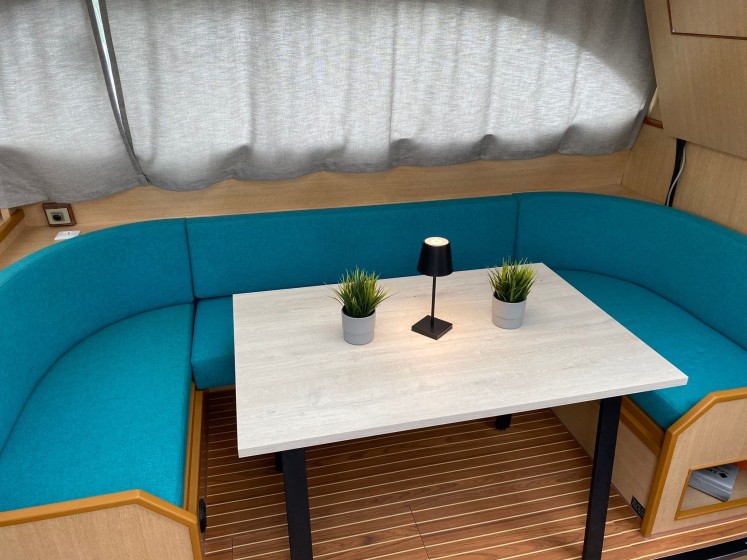 Haines 38 - Boatscribe.com