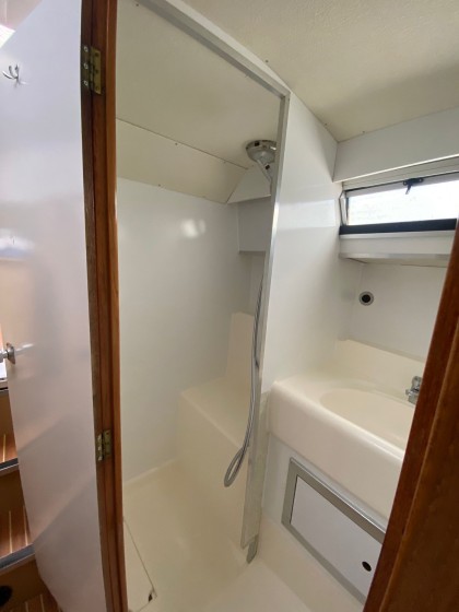 Haines 38 - Boatscribe.com