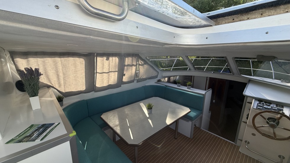 Tarpon 42 - Boatscribe.com