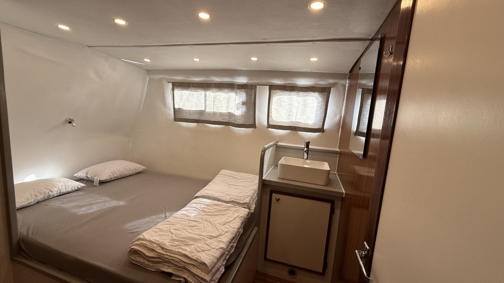 Tarpon 42 - Boatscribe.com