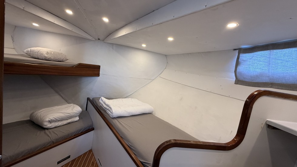 Tarpon 42 - Boatscribe.com