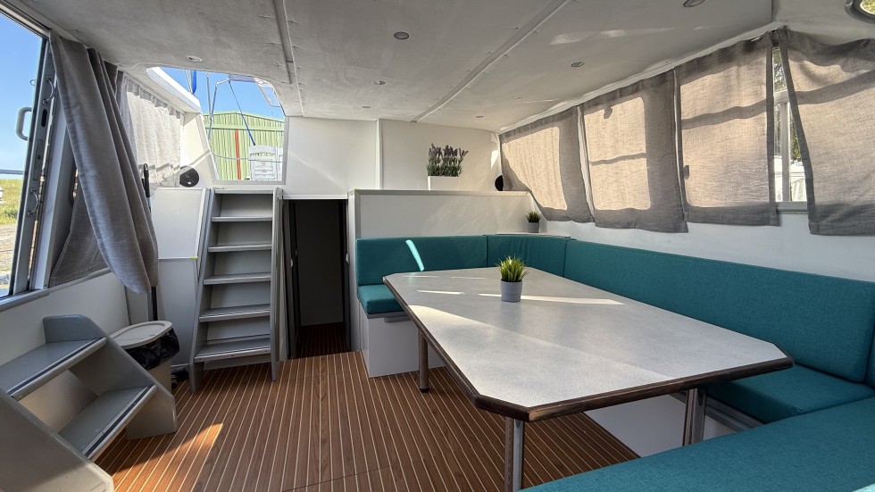 Tarpon 42 - Boatscribe.com