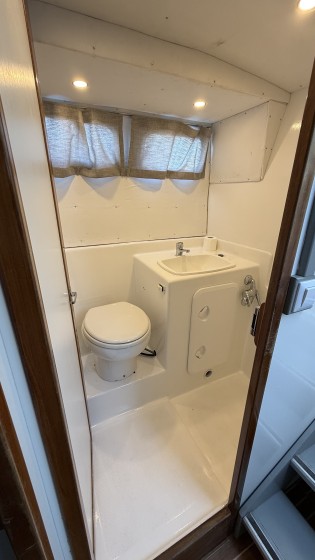 Tarpon 42 - Boatscribe.com