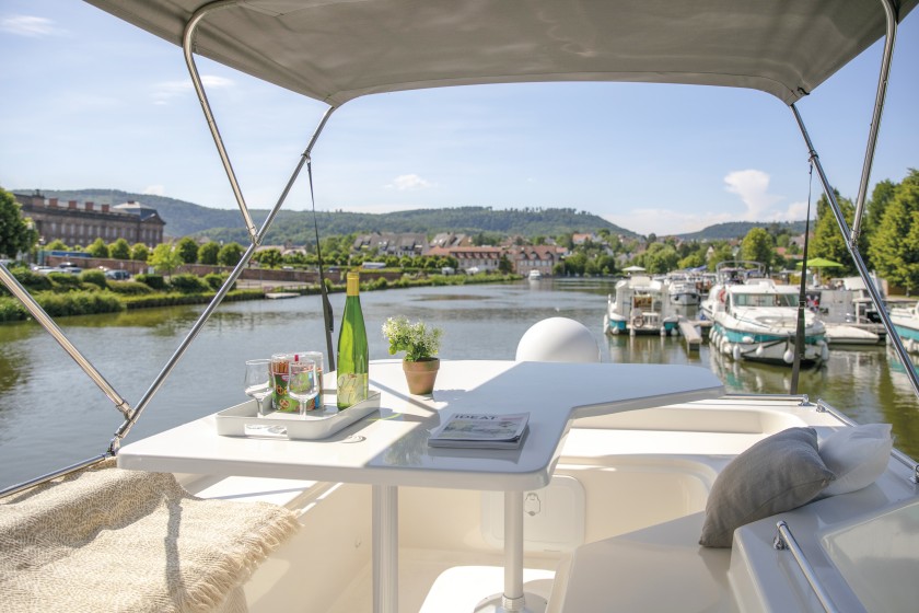 Nicols Quattro Fly C - Boatscribe.com