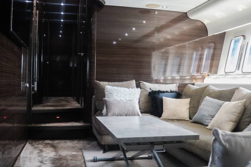 Arno Leopard 27 - Boatscribe.com