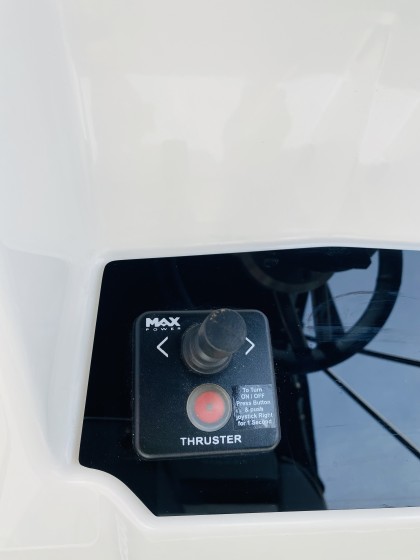Karnic 800 - Boatscribe.com