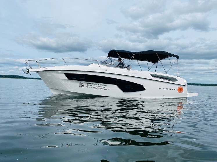 Karnic 800 - Boatscribe.com